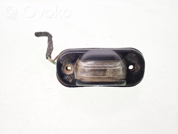 Audi 80 90 B3 Lampa oświetlenia tylnej tablicy rejestracyjnej 22863R4