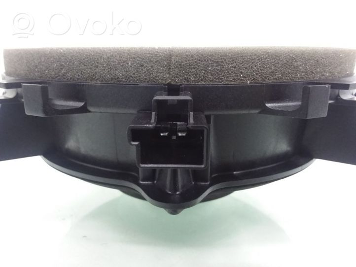 Volvo V60 Enceinte subwoofer 30657445