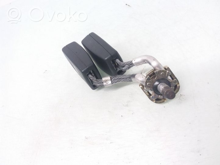 Volkswagen Golf V Klamra środkowego pasa bezpieczeństwa fotela tylnego 1K0857739D