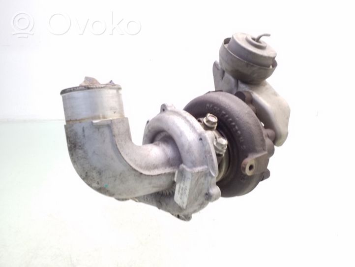 Toyota RAV 4 (XA40) Turbo 172010R061