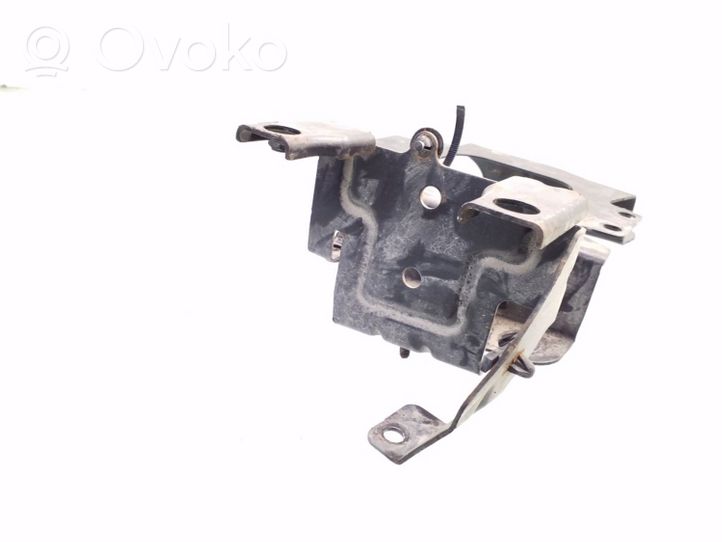 Volvo V50 Battery tray 3M51R6K034BF