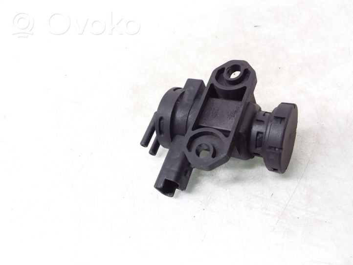 Citroen C5 Vacuum valve 9635704380