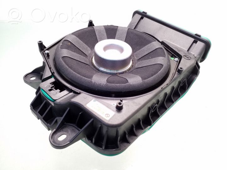 BMW 7 G11 G12 Subwoofer-bassokaiutin 6801076