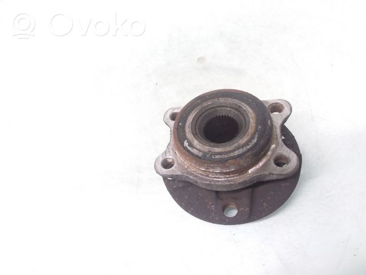 Audi A4 S4 B7 8E 8H Mozzo ruota anteriore 