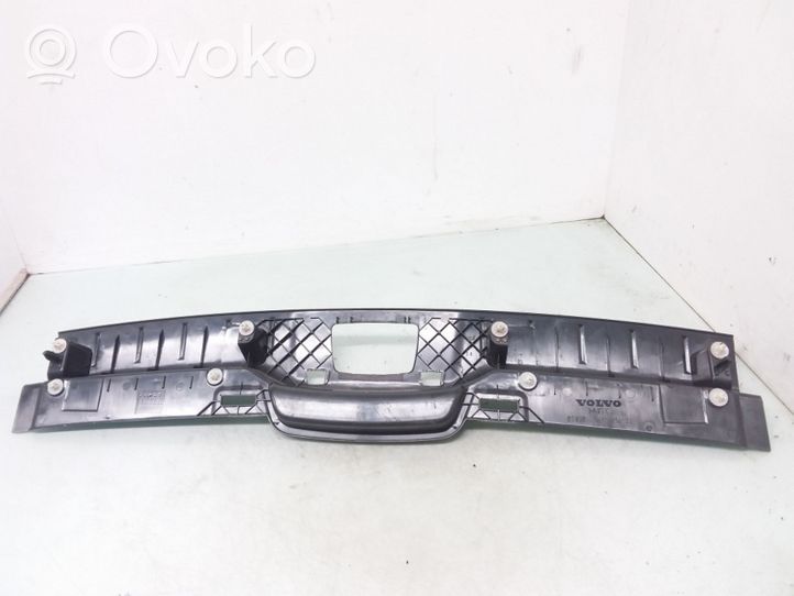 Volvo V50 Trunk/boot sill cover protection 09486875