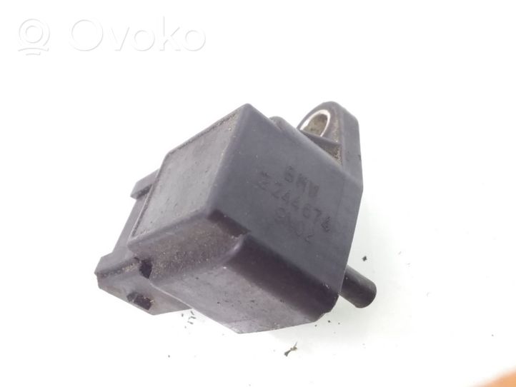 BMW 5 E34 Luftdrucksensor 2244674