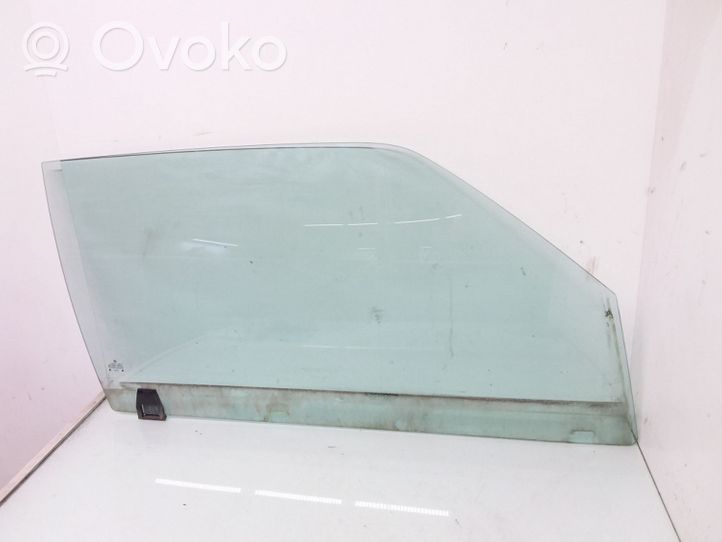 Volkswagen Golf III Front door window/glass (coupe) 