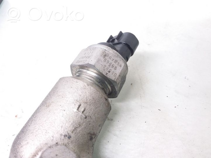 Toyota Avensis T250 Sensore di pressione del carburante 8945871010