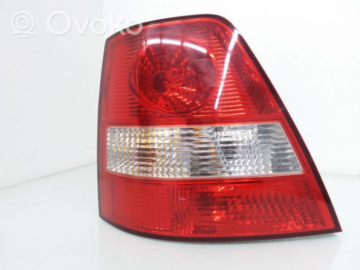 KIA Sorento Lampa tylna 924013E0