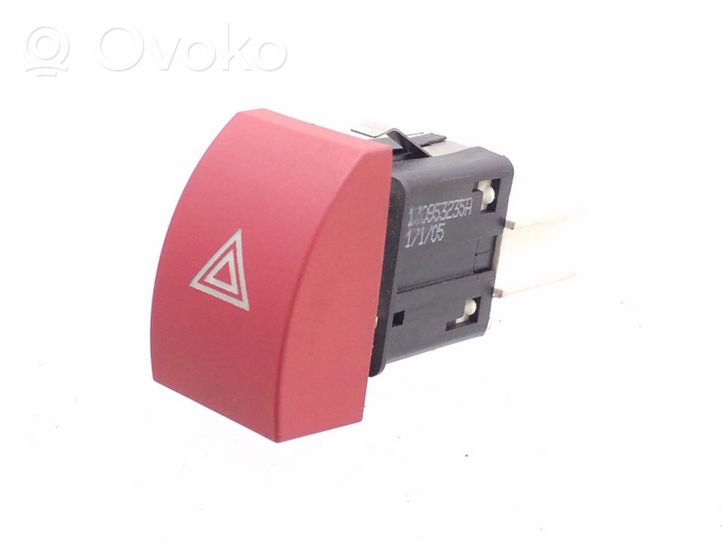 Skoda Octavia Mk2 (1Z) Hazard light switch 1Z0953235A