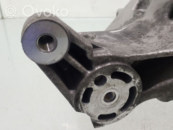 Opel Astra H Fuel pump bracket 55196092