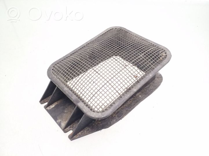 Volkswagen Jetta II Cabin air micro filter frame (part) 191819098A