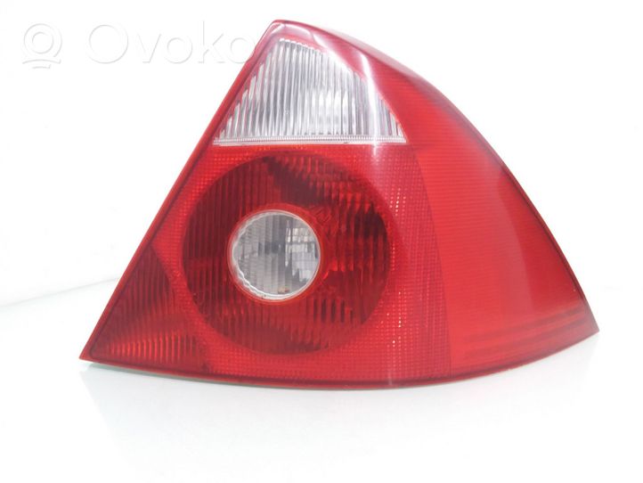 Ford Mondeo Mk III Lampa tylna 3S7113404A