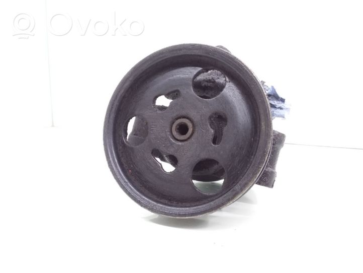 Ford Ka Ohjaustehostimen pumppu 8LD1400