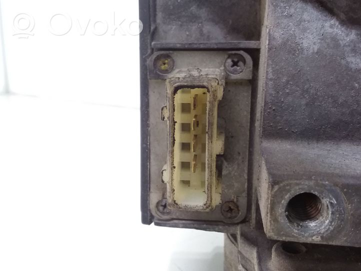 Audi A6 S6 C4 4A Oro srauto matuoklis 0281002074