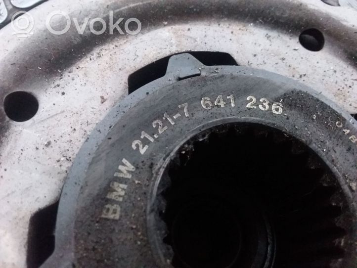 BMW 3 F30 F35 F31 Sprzęgło / Komplet 7641237