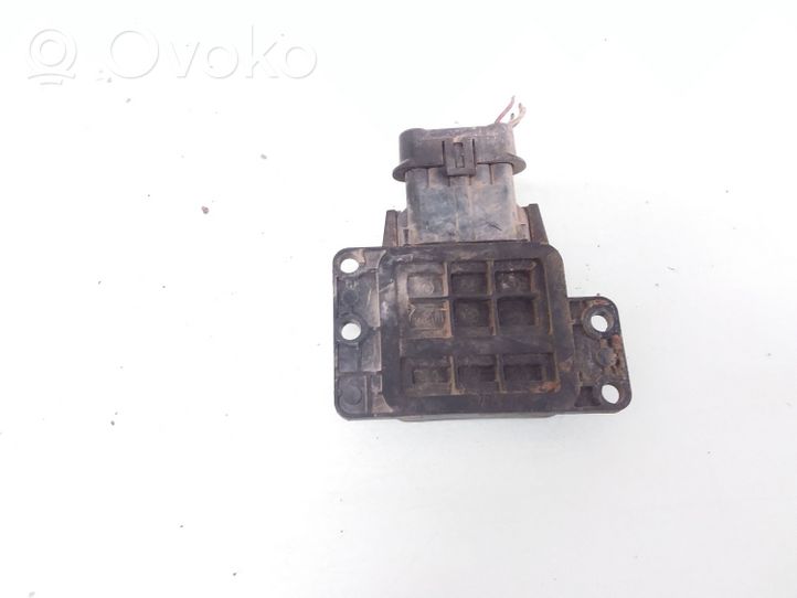 Opel Corsa B Module d'allumage 16174349