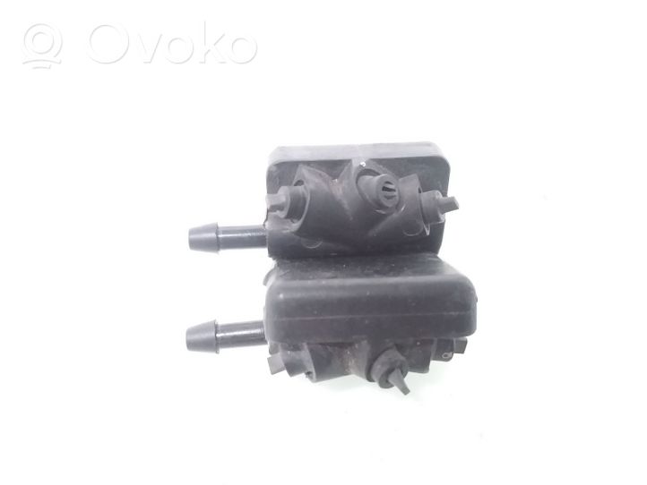 Volkswagen II LT Windshield washer spray nozzle 