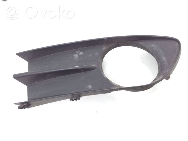 Renault Laguna II Grille antibrouillard avant G000009745