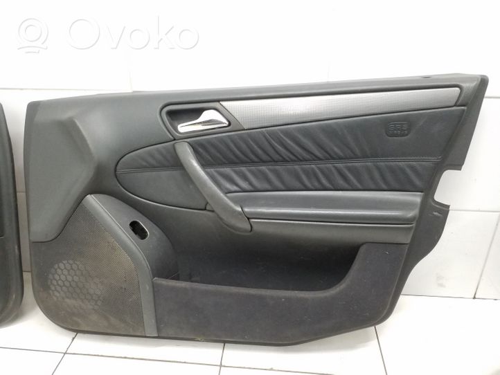 Mercedes-Benz C W203 Set interni A2118200126