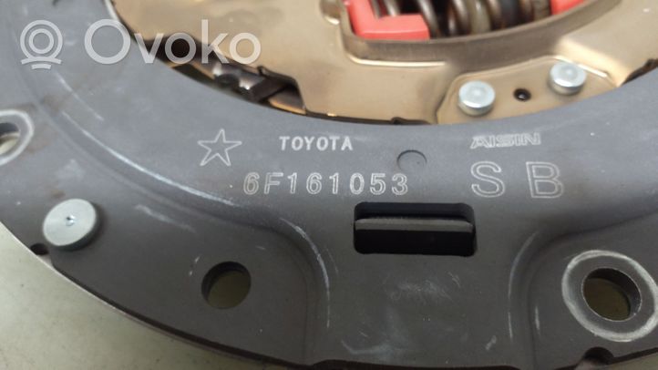 Toyota Auris E180 Disque d'embrayage 6F161053