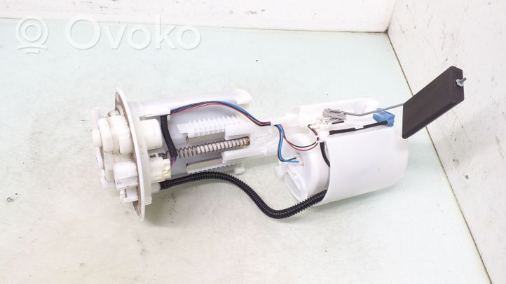 Toyota Auris E180 Pompe à carburant 7702002502