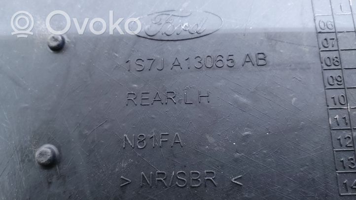 Ford Mondeo Mk III Automašīnu paklāju komplekts 1S7JA13010FB