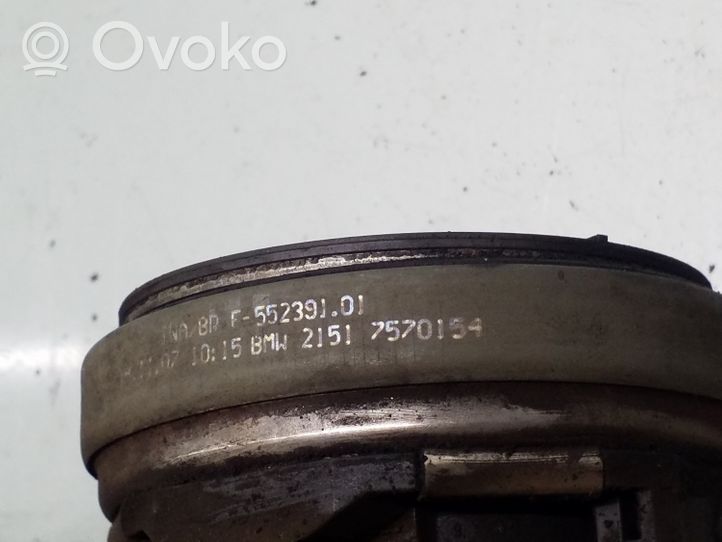 BMW 1 E81 E87 Slave cylinder release bearing 7570154