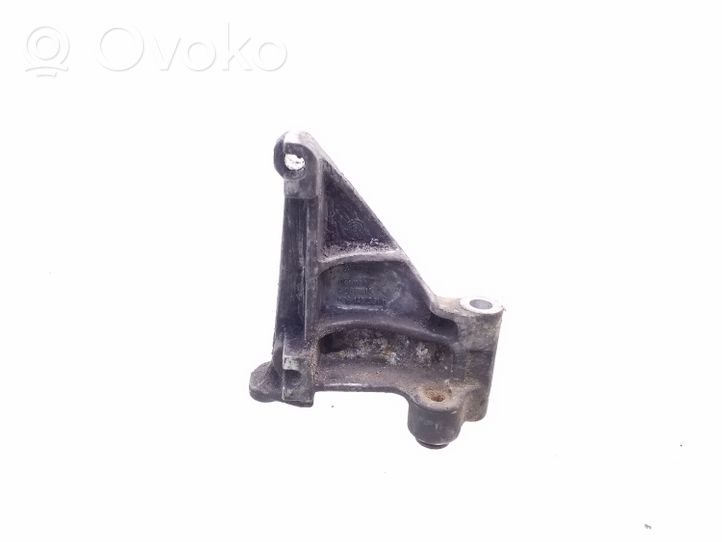 Seat Alhambra (Mk1) Supporto di montaggio della pompa del servosterzo 028145531D