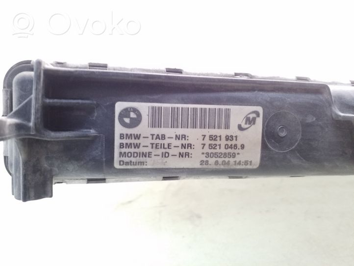 BMW 1 E81 E87 Radiateur de refroidissement 7521931