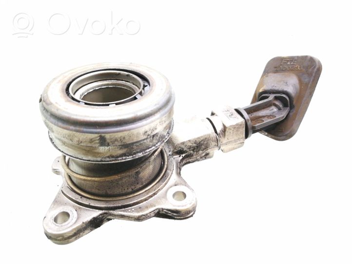 Ford Mondeo Mk III Cilindro secondario del cuscinetto di rilascio della frizione 3S717A564BC