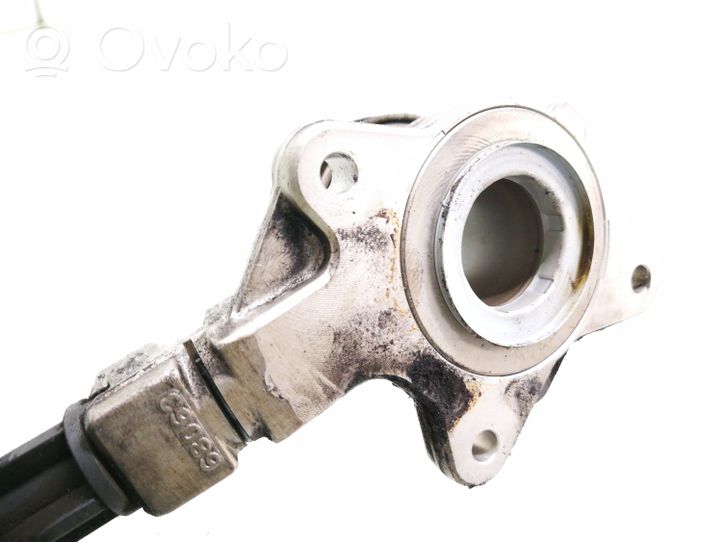 Ford Mondeo Mk III Pomocniczy cylinder łożyska wciskowego sprzęgła 3S717A564BC