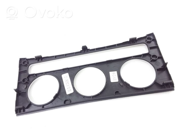 Volkswagen PASSAT B6 Console centrale, commande chauffage/clim 3C0863100