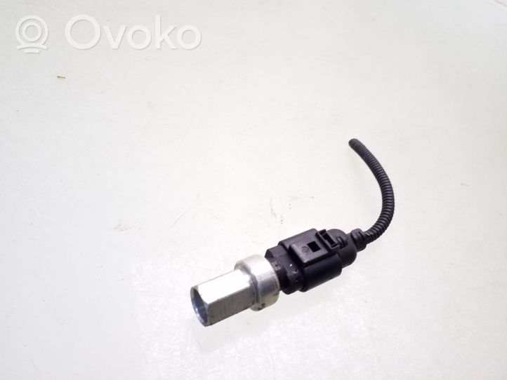 Volkswagen Polo Air conditioning (A/C) pressure sensor 1J0959126