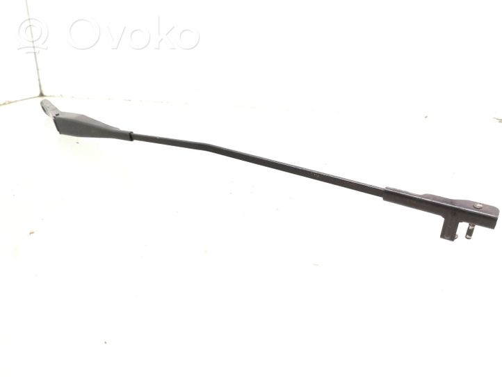 Ford Focus Front wiper blade arm 4M5117526CC