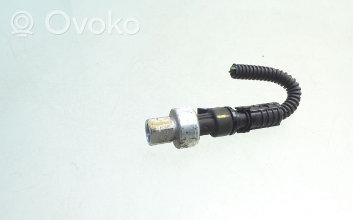 Opel Zafira B Sensor de presión del aire acondicionado (A/C) 09131721