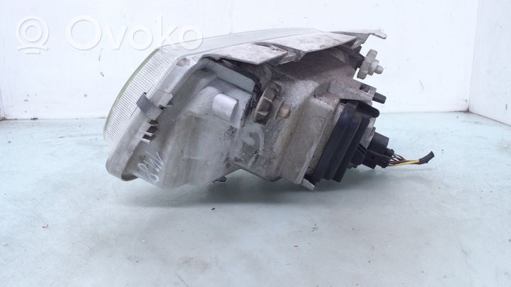 Volkswagen Polo III 6N 6N2 6NF Lampa przednia 96249600