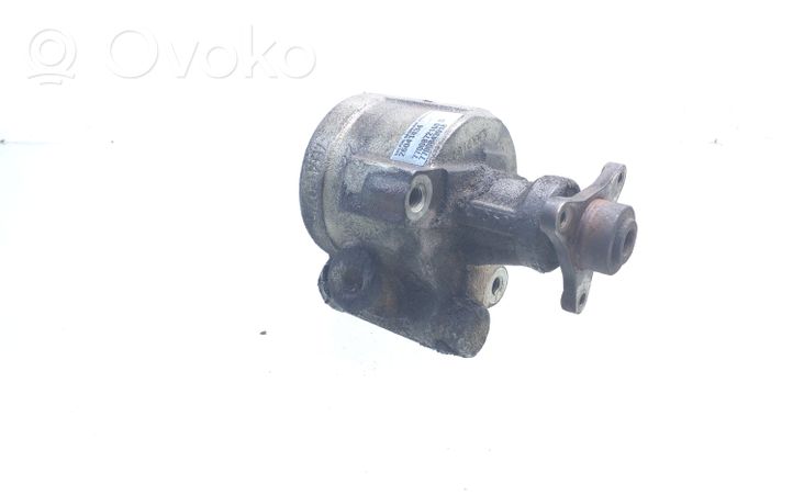 Volvo S40, V40 Pompe de direction assistée 26041434