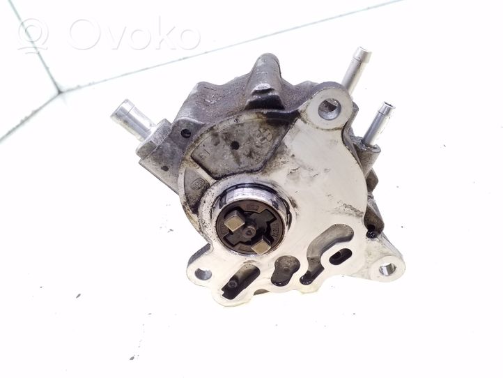 Audi A4 S4 B7 8E 8H Pompa wtryskowa wysokiego ciśnienia 03G145209C