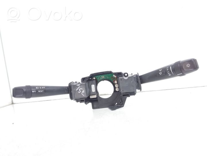 Volvo S80 Leva/interruttore dell’indicatore di direzione e tergicristallo 30710945