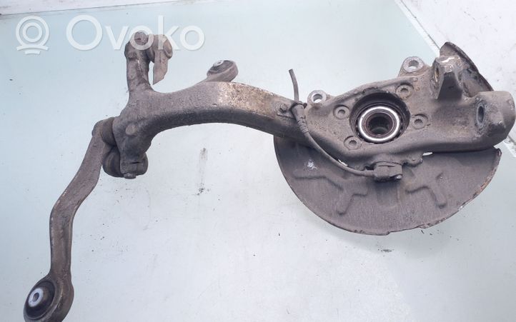 Audi A4 S4 B7 8E 8H Fuso a snodo con mozzo ruota anteriore 