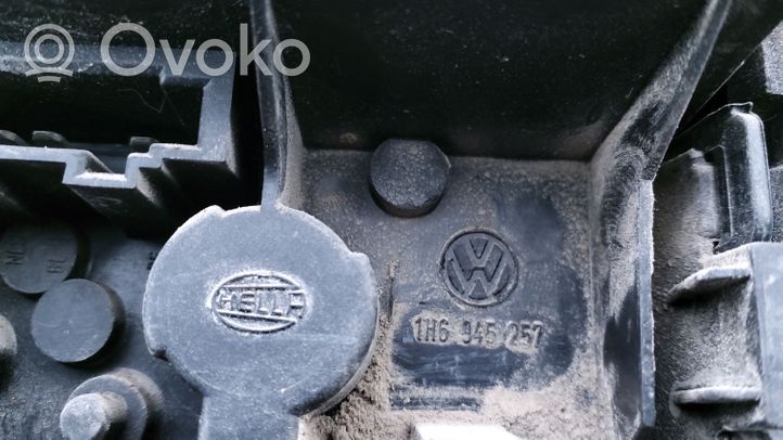 Volkswagen Golf III Galinis žibintas kėbule 1H6945257