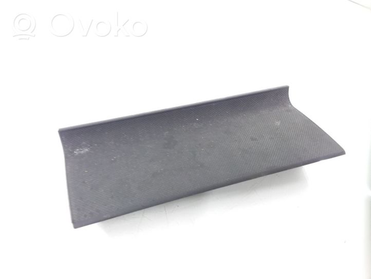 Audi A4 S4 B6 8E 8H Panelės stalčiuko/lentinėlės paklotėlis 8E0864147