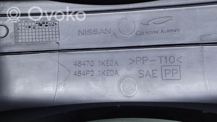 Nissan Juke I F15 Ohjauspyörän verhoilu 484701KE0A