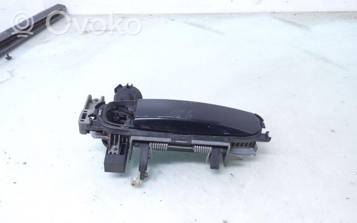 Audi A4 S4 B7 8E 8H Maniglia esterna per portiera anteriore 