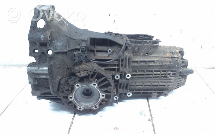 Audi A4 S4 B5 8D Mechaninė 5 pavarų dėžė APL