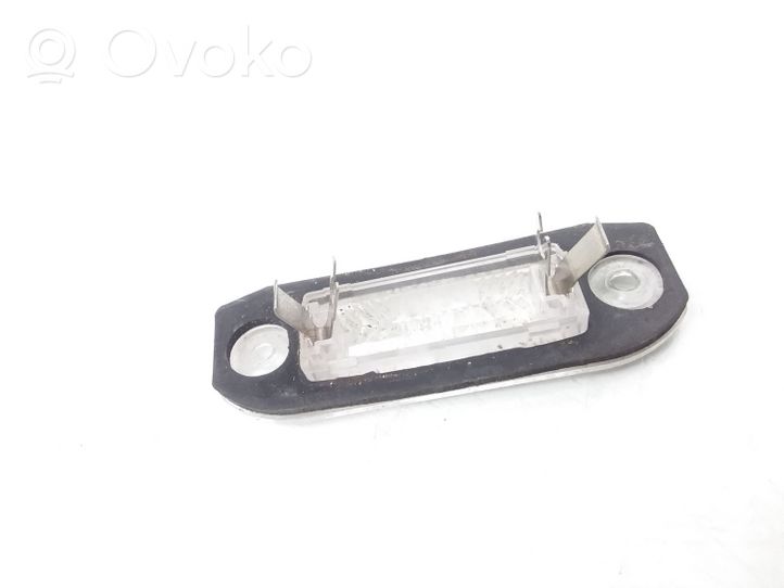 Volvo V50 Lampa oświetlenia tylnej tablicy rejestracyjnej 5211900