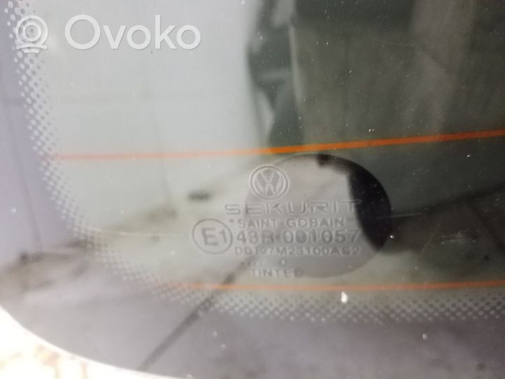 Volkswagen PASSAT B5 Rear windscreen/windshield window AS2