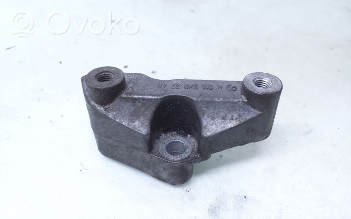 Mercedes-Benz C W204 Supporto di montaggio del motore (usato) A6110782741