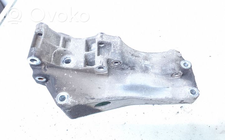 Volkswagen Polo III 6N 6N2 6NF Soporte del alternador 032145169G